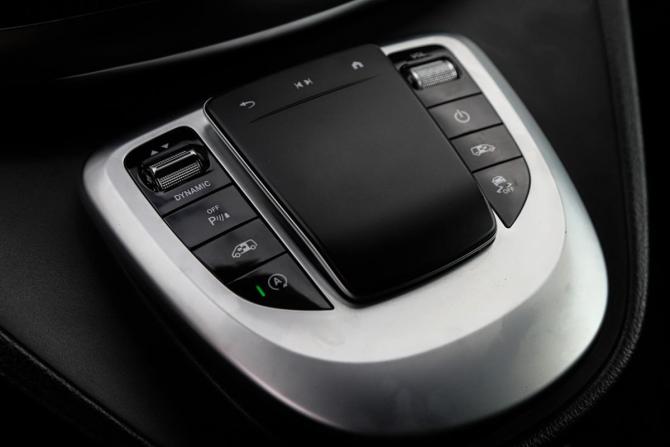 Mercedes-Benz V-Класс III (W447) Рестайлинг с пробегом 2021 года, цена 5 200 000 рублей, 142278 км, минивэн, Автокод Объявления
