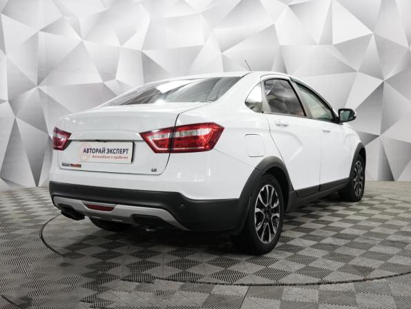 Lada (ВАЗ) Vesta I с пробегом 2019 года, цена 868 000 рублей, 107000 км, седан, Автокод Объявления