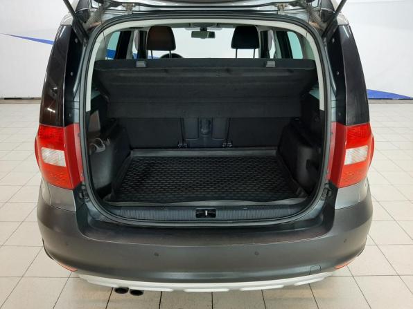 Skoda Yeti I с пробегом 2013 года, цена 840 000 рублей, 180732 км, внедорожник, Автокод Объявления