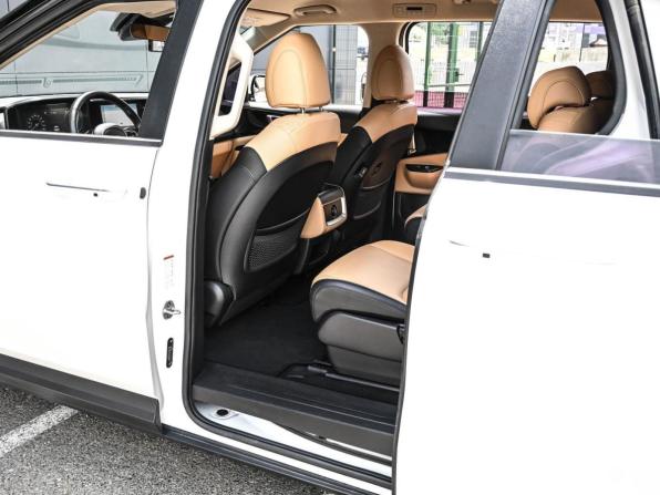 Kia Carnival IV с пробегом 2021 года, цена 3 819 000 рублей, 69357 км, минивэн, Автокод Объявления