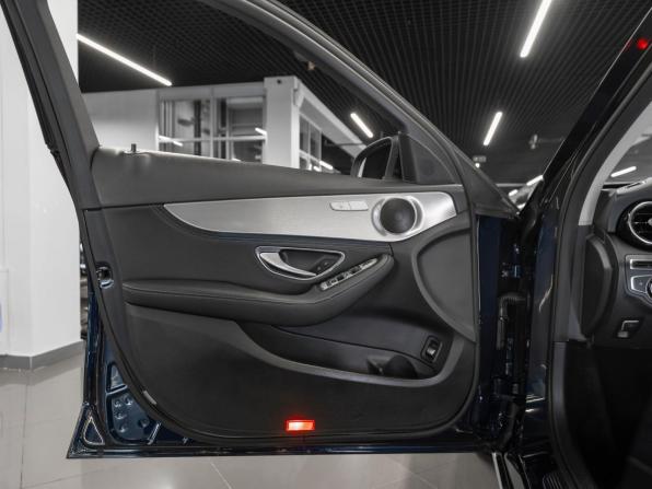 Mercedes-Benz C-Класс IV (W205) с пробегом 2015 года, цена 2 530 000 рублей, 72244 км, седан, Автокод Объявления