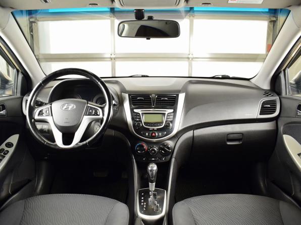 Hyundai Solaris I с пробегом 2011 года, цена 689 995 рублей, 185419 км, седан, Автокод Объявления