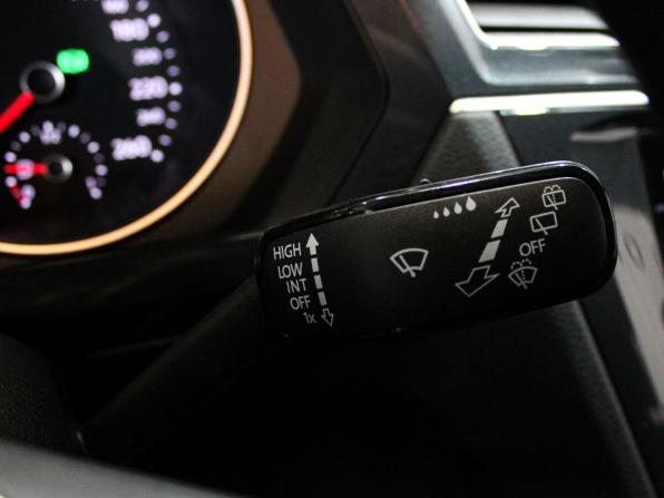 Volkswagen Tiguan II Рестайлинг с пробегом 2020 года, цена 3 139 000 рублей, 59427 км, внедорожник, Автокод Объявления
