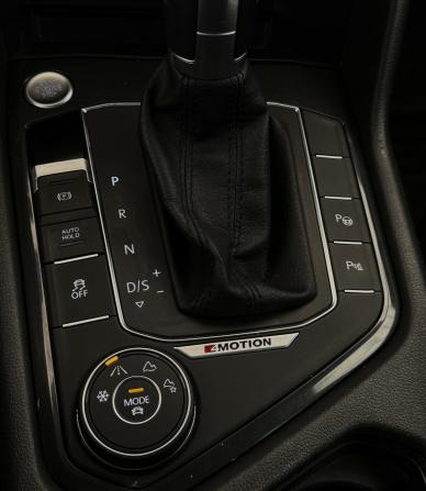 Volkswagen Tiguan II с пробегом 2017 года, цена 2 150 000 рублей, 185519 км, внедорожник, Автокод Объявления