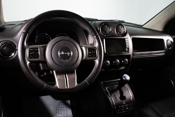 Jeep Compass I Рестайлинг с пробегом 2012 года, цена 1 599 000 рублей, 116000 км, внедорожник, Автокод Объявления