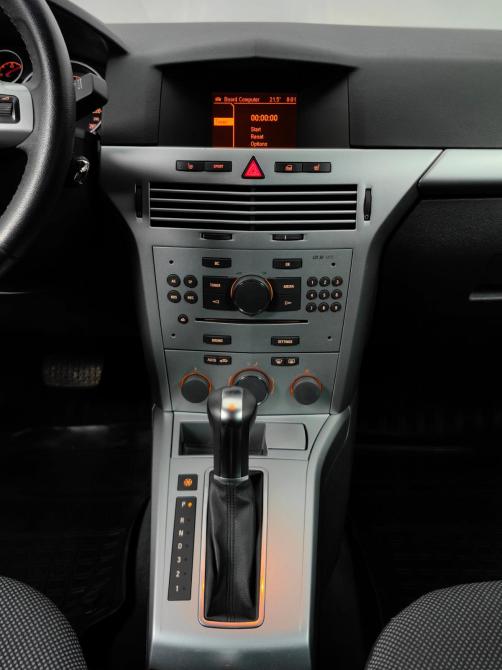 Opel Astra H Рестайлинг Москва  - изображение 12