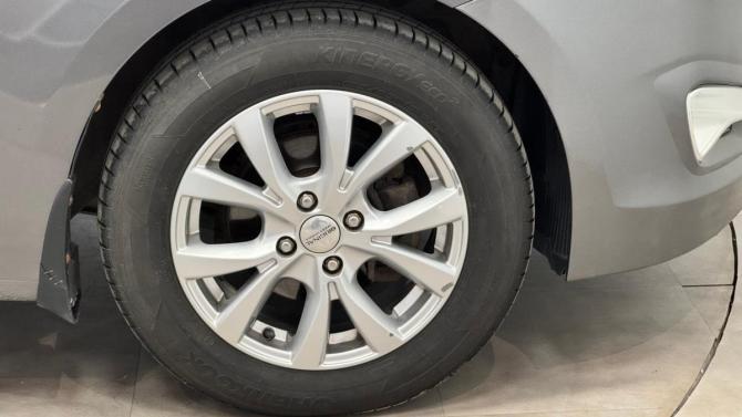 Hyundai Solaris I Рестайлинг с пробегом 2014 года, цена 829 000 рублей, 113337 км, седан, Автокод Объявления