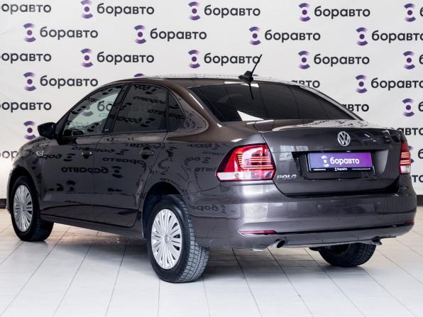 Volkswagen Polo V Рестайлинг с пробегом 2017 года, цена 1 210 000 рублей, 76278 км, седан, Автокод Объявления