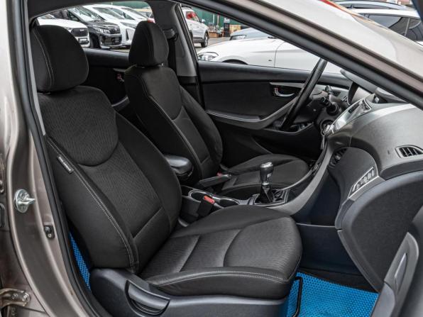 Hyundai Elantra V (MD) с пробегом 2012 года, цена 898 000 рублей, 216737 км, седан, Автокод Объявления