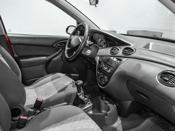 Ford Focus I с пробегом 2001 года, цена 203 531 рубль, 120135 км, хэтчбек, Автокод Объявления