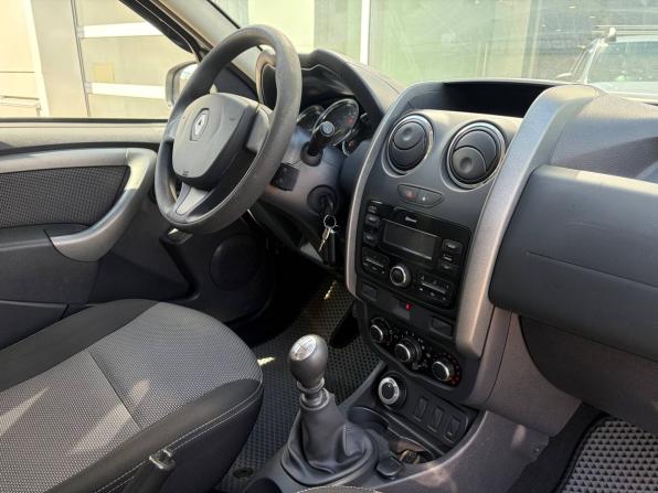 Renault Duster I Рестайлинг с пробегом 2017 года, цена 975 000 рублей, 245804 км, внедорожник, Автокод Объявления