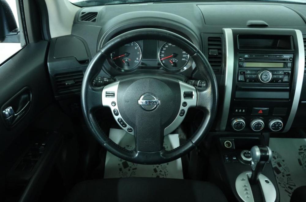 Nissan X-Trail II Рестайлинг Омск  - изображение 12