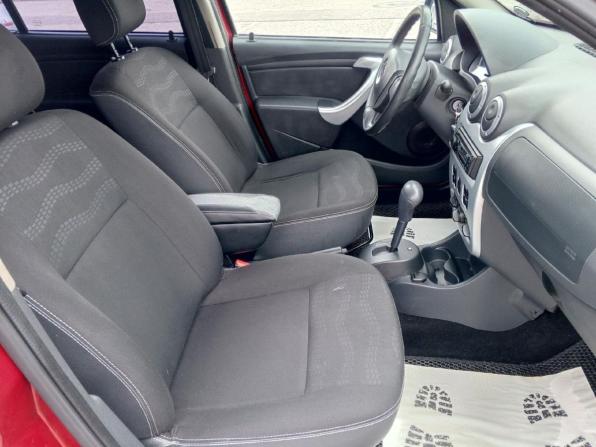 Renault Sandero I с пробегом 2014 года, цена 645 000 рублей, 108737 км, хэтчбек, Автокод Объявления