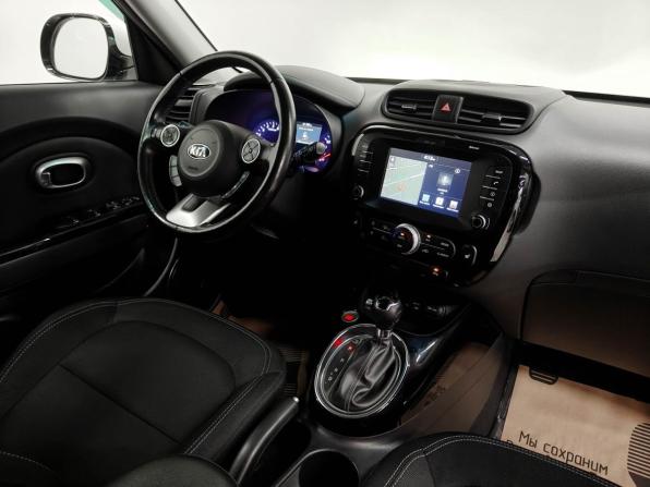 Kia Soul II Рестайлинг с пробегом 2017 года, цена 1 560 000 рублей, 57799 км, хэтчбек, Автокод Объявления