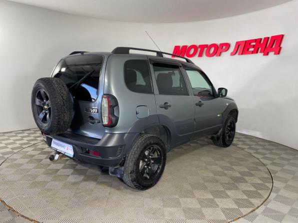 Chevrolet Niva I Рестайлинг с пробегом 2017 года, цена 715 000 рублей, 159086 км, внедорожник, Автокод Объявления