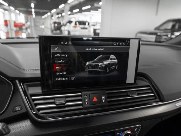 Audi Q5 II (FY) Рестайлинг с пробегом 2025 года, цена 5 700 000 рублей, 50 км, внедорожник, Автокод Объявления