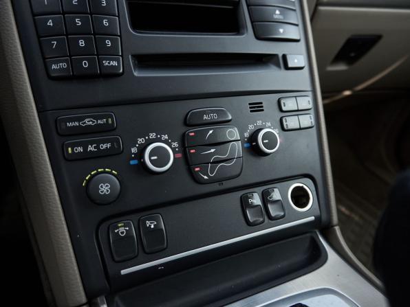 Volvo XC90 I Рестайлинг с пробегом 2011 года, цена 1 693 000 рублей, 211493 км, внедорожник, Автокод Объявления