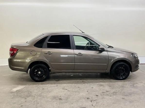 Lada (ВАЗ) Granta I Рестайлинг с пробегом 2024 года, цена 877 000 рублей, 17258 км, седан, Автокод Объявления