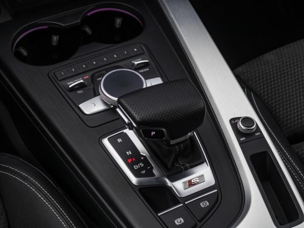 Audi A4 V (B9) с пробегом 2019 года, цена 3 399 000 рублей, 83000 км, седан, Автокод Объявления