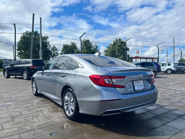 Honda Accord X с пробегом 2020 года, цена 1 827 000 рублей, 122710 км, седан, Автокод Объявления