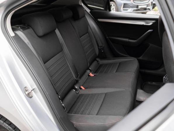 Skoda Octavia III (A7) Рестайлинг с пробегом 2020 года, цена 1 699 000 рублей, 146450 км, лифтбек, Автокод Объявления