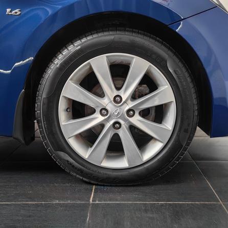 Hyundai Solaris I Рестайлинг с пробегом 2015 года, цена 1 149 000 рублей, 121063 км, хэтчбек, Автокод Объявления