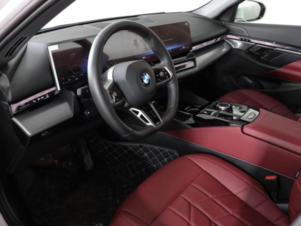 BMW 5 серии VIII (G60/G61/G68) с пробегом 2025 года, цена 6 599 000 рублей, 5800 км, седан, Автокод Объявления