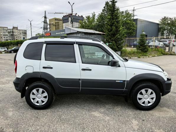 Chevrolet Niva I Рестайлинг с пробегом 2016 года, цена 579 000 рублей, 177000 км, внедорожник, Автокод Объявления