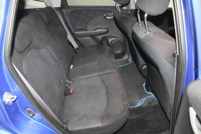 Honda Fit II с пробегом 2012 года, цена 659 000 рублей, 160698 км, хэтчбек, Автокод Объявления
