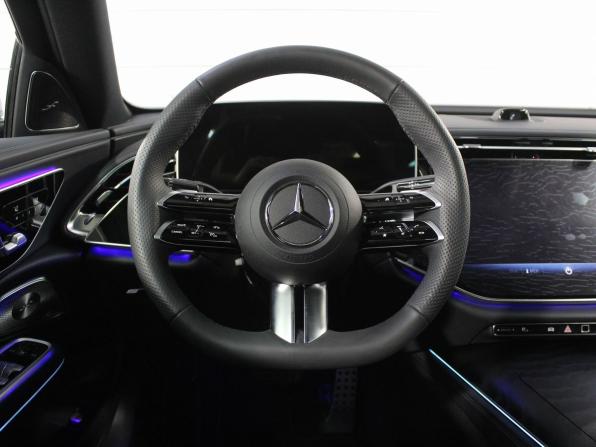 Mercedes-Benz E-Класс VI (W214 S214) с пробегом 2025 года, цена 8 860 000 рублей, 26 км, седан, Автокод Объявления