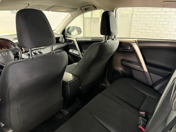 Toyota RAV4 IV (XA40) Рестайлинг с пробегом 2015 года, цена 1 999 000 рублей, 113923 км, внедорожник, Автокод Объявления