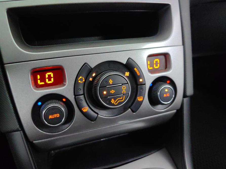 Peugeot 408 I Подольск  - изображение 16