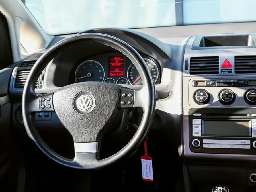 Volkswagen Touran I Рестайлинг Екатеринбург  - изображение 18
