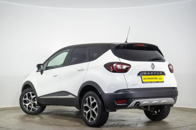 Renault Kaptur I с пробегом 2016 года, цена 1 589 000 рублей, 111484 км, внедорожник, Автокод Объявления