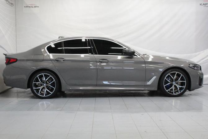 BMW 5 серии VII (G30/G31/G38) Рестайлинг с пробегом 2021 года, цена 4 599 000 рублей, 102113 км, седан, Автокод Объявления