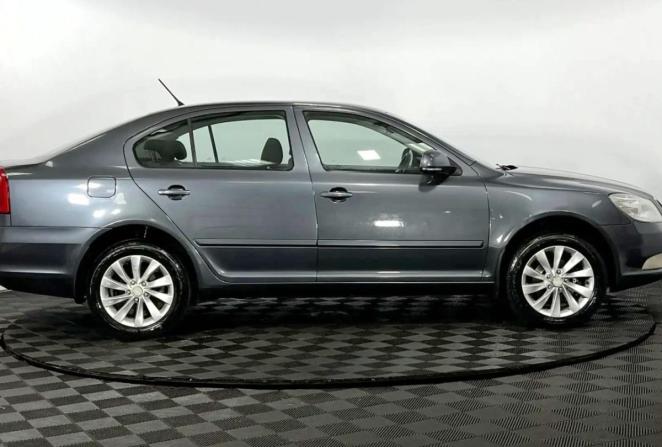 Skoda Octavia II (A5) Рестайлинг с пробегом 2012 года, цена 640 000 рублей, 235450 км, лифтбек, Автокод Объявления