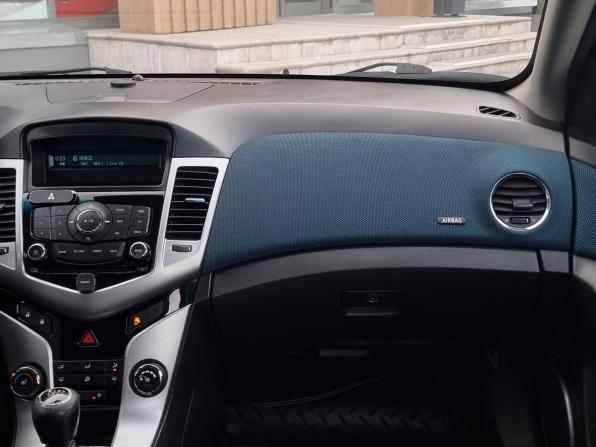 Chevrolet Cruze I Рестайлинг с пробегом 2012 года, цена 599 000 рублей, 251680 км, седан, Автокод Объявления