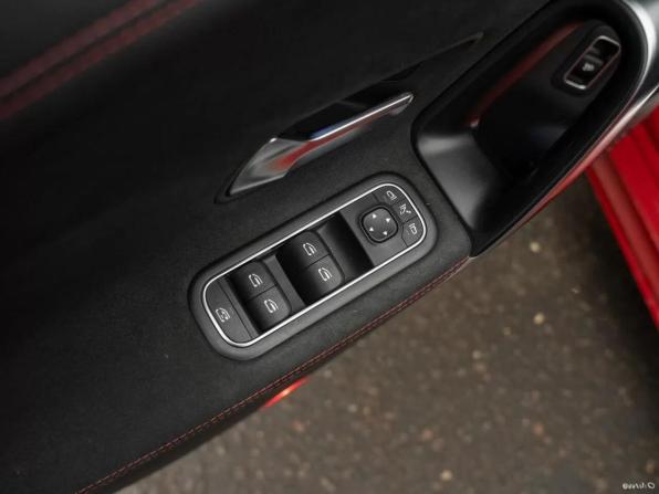 Mercedes-Benz CLA II (C118 X118) с пробегом 2019 года, цена 2 990 000 рублей, 73352 км, седан, Автокод Объявления