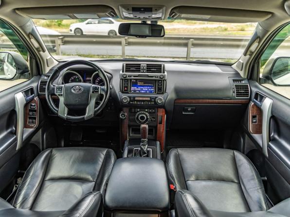 Toyota Land Cruiser Prado 150 Series Рестайлинг 1 с пробегом 2015 года, цена 3 028 000 рублей, 188957 км, внедорожник, Автокод Объявления