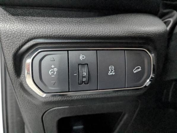 Haval Jolion I с пробегом 2022 года, цена 1 700 000 рублей, 49958 км, внедорожник, Автокод Объявления
