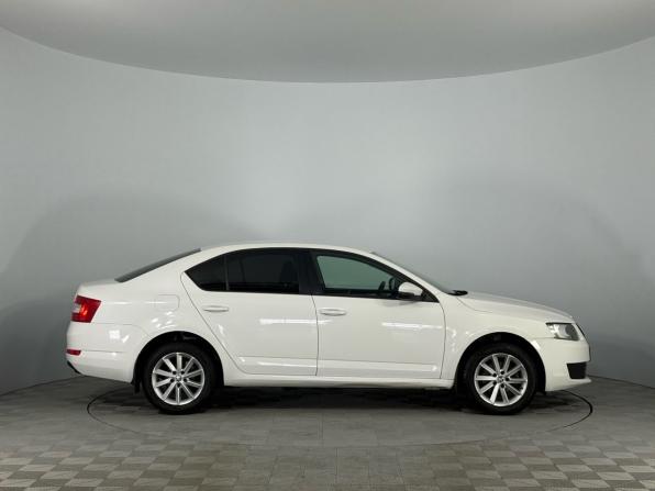 Skoda Octavia III (A7) с пробегом 2015 года, цена 1 549 000 рублей, 144753 км, лифтбек, Автокод Объявления