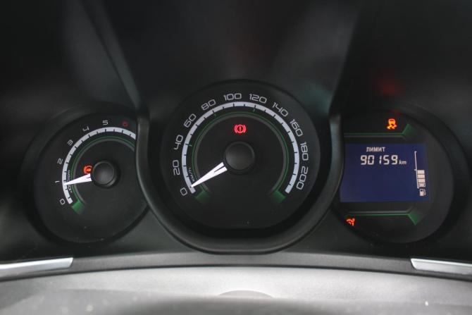 Lada (ВАЗ) XRAY I с пробегом 2016 года, цена 647 000 рублей, 90158 км, хэтчбек, Автокод Объявления
