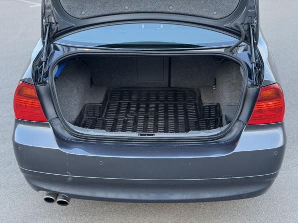 BMW 3 серии V (E90/E91/E92/E93) с пробегом 2007 года, цена 990 000 рублей, 215915 км, седан, Автокод Объявления