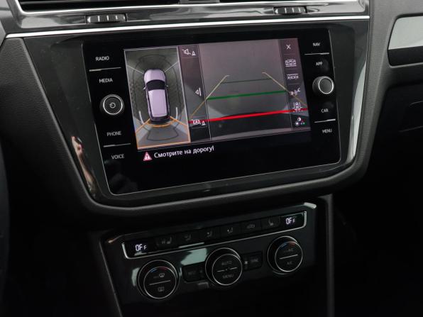 Volkswagen Tiguan II с пробегом 2017 года, цена 2 420 000 рублей, 101940 км, внедорожник, Автокод Объявления