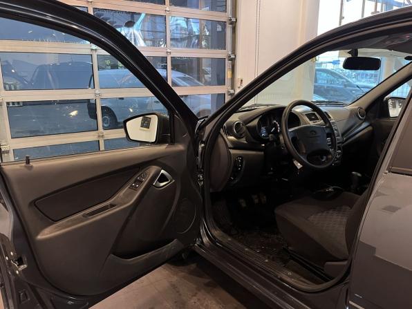 Lada (ВАЗ) Granta I Рестайлинг с пробегом 2024 года, цена 955 000 рублей, 136 км, седан, Автокод Объявления