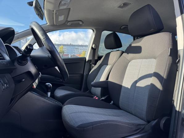 Kia Venga I с пробегом 2011 года, цена 899 000 рублей, 147930 км, компактвэн, Автокод Объявления