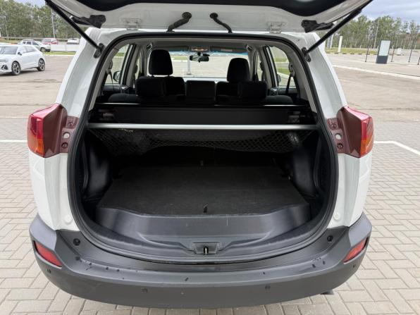 Toyota RAV4 IV (XA40) с пробегом 2015 года, цена 1 830 000 рублей, 174022 км, внедорожник, Автокод Объявления