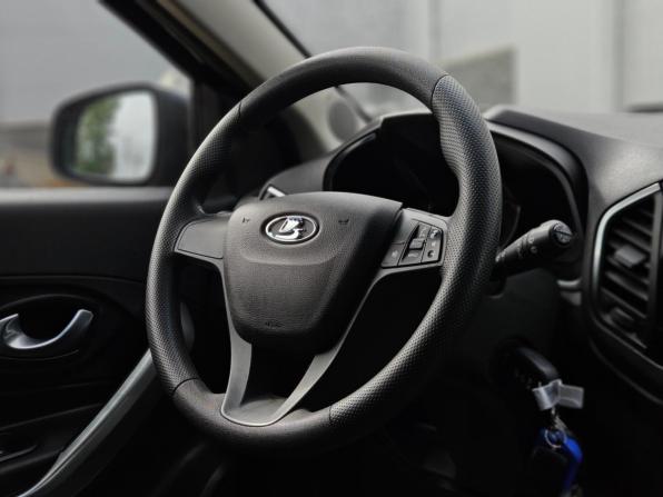 Lada (ВАЗ) XRAY I с пробегом 2018 года, цена 920 000 рублей, 110000 км, хэтчбек, Автокод Объявления