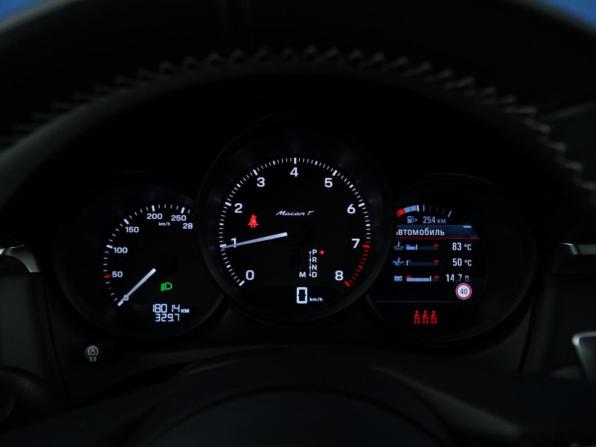 Porsche Macan I Рестайлинг 2 с пробегом 2023 года, цена 8 248 505 рублей, 18014 км, внедорожник, Автокод Объявления