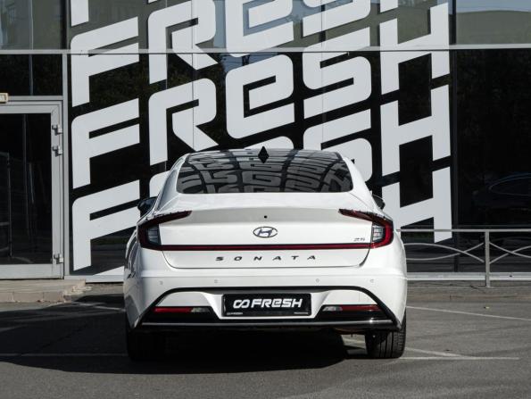 Hyundai Sonata VIII (DN8) с пробегом 2020 года, цена 2 490 000 рублей, 71457 км, седан, Автокод Объявления